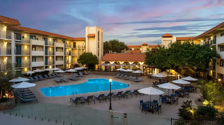 Hotel Name